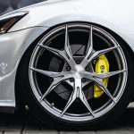 close up photography of car wheel